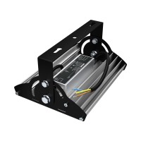 Низковольтный прожектор Лира 002 40 3Y 36V DC/AC 765 130x30 град.